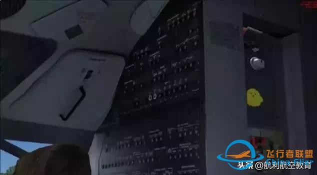 B737飛機駕駛艙說明書（精華）-1338