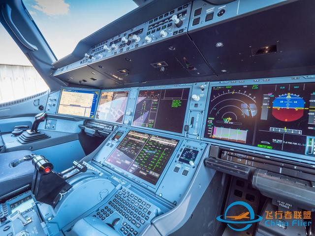飛機的駕駛艙有什么不同？空客所有飛機的駕駛艙介紹-3254