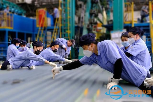 航空工業各單位：知寒知暖，在你身邊-1447