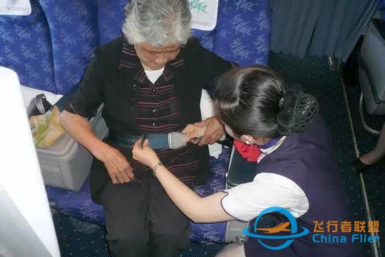 乘坐飛機的十大安全常識-6830