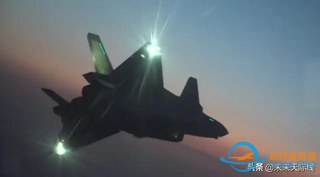 飛行知識，飛機夜間飛行靠什么導航？-4036