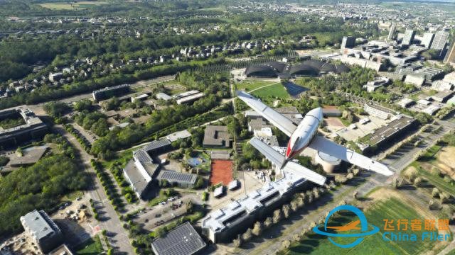 帶玩家領略日內瓦等城市美景，《微軟飛行模擬器》游戲發布更新-1934