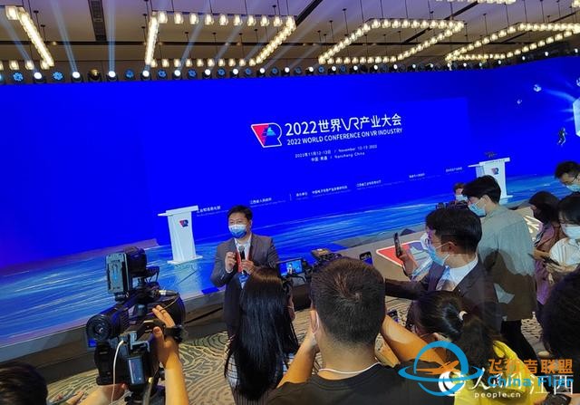 江西南昌：2022世界VR產業大會展會火熱布展-9939